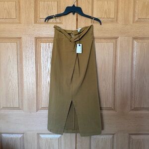 Elegant Tan Midi Skirt